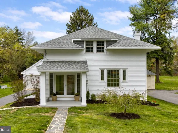 1451 New Holland Pike, Lancaster, PA 17601