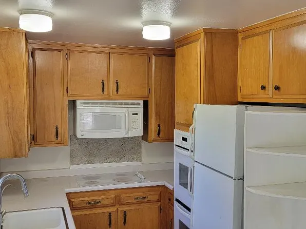 133 N Calle Vis, Camarillo, CA 93010