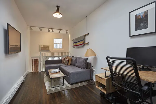 Sold by Owner | media 25