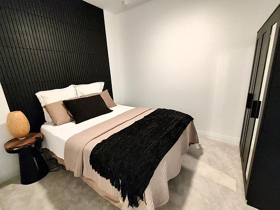 4th image of 6633 Dale Dr Unit 320
