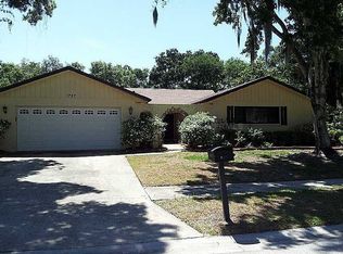 1297 Peach Tree Dr, Dunedin, FL 34698