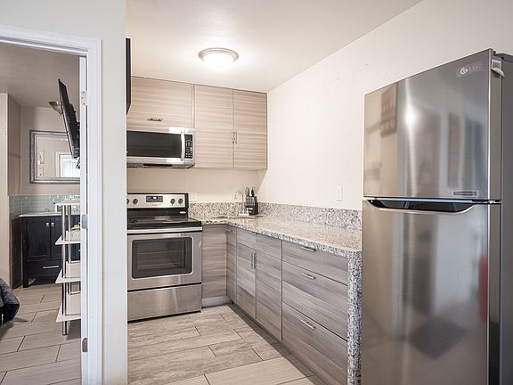 Kitchen W/ waterfall counter
