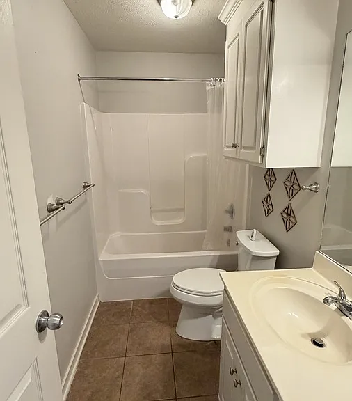 172 Cedar Spring Cir — Photo 15