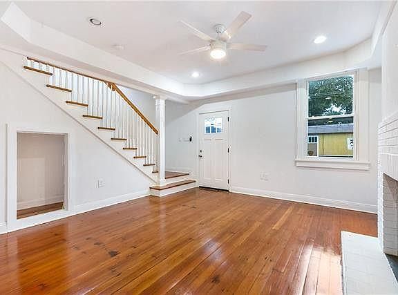 3rd image of 2644 Bruxelles St
