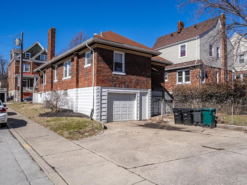 2nd image of 2408 Moerlein Ave