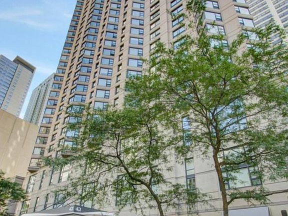 2nd image of 401 E Ontario St APT 2808