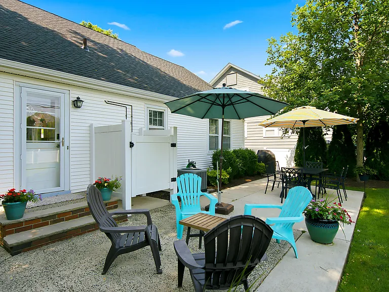 407 Boston Blvd — Photo 28