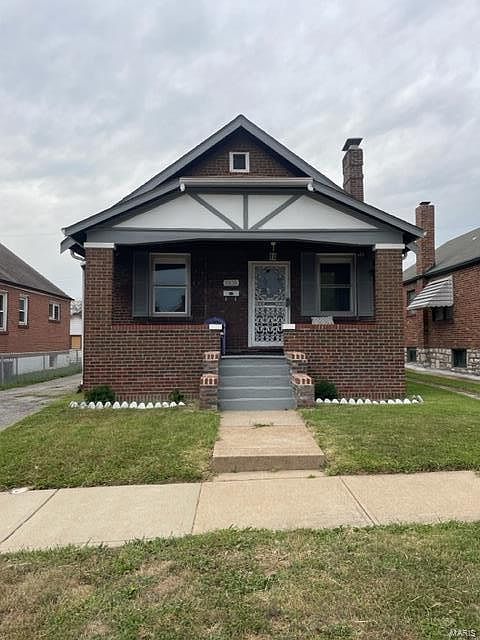 1st image of 5939 Park Ln