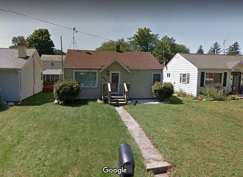 1010 A St photo 1