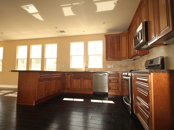 Hardwood floors/new kitchen