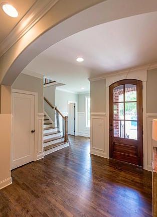 3rd image of 1818 Argyle Ct