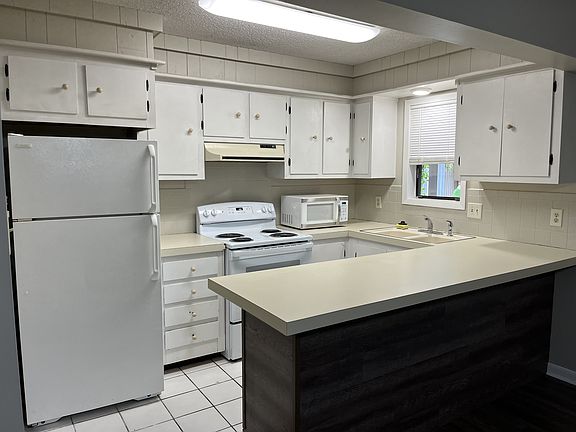 5th image of 3524 Leslie Ann Dr Unit 2