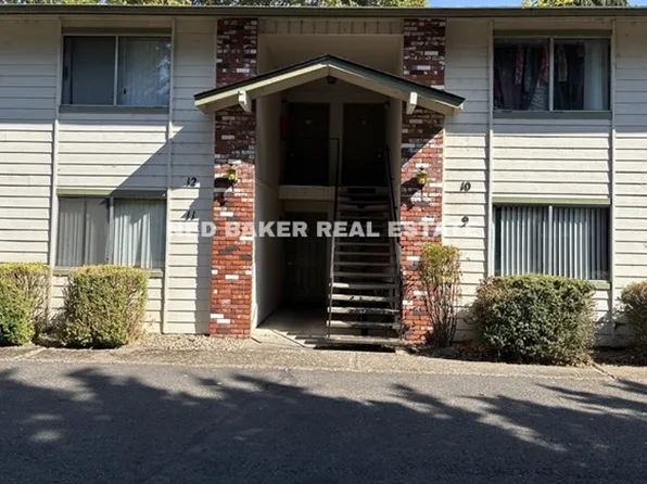 try36, 384-386 N 4th Ave #9, Stayton, OR 97383