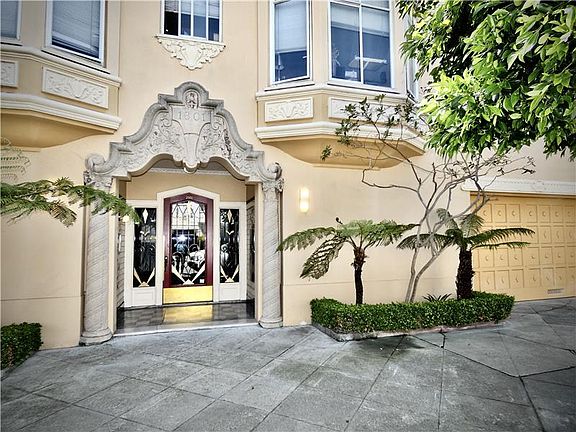 3rd image of 1601 Beach St APT 305