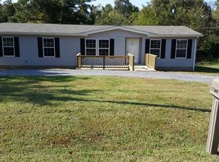 17 Grant St, Calvert City, KY 42029