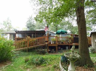 660 Huckleberry Finn Rd, Batesburg, SC 29006