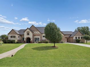 1908 Morningside Ln, Red Oak, TX 75154