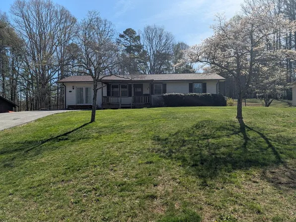 279 Whippoorwill Rd, Wytheville, VA 24382