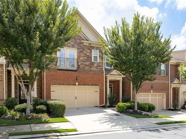 122 Barkley Ln, Sandy Springs, GA 30328