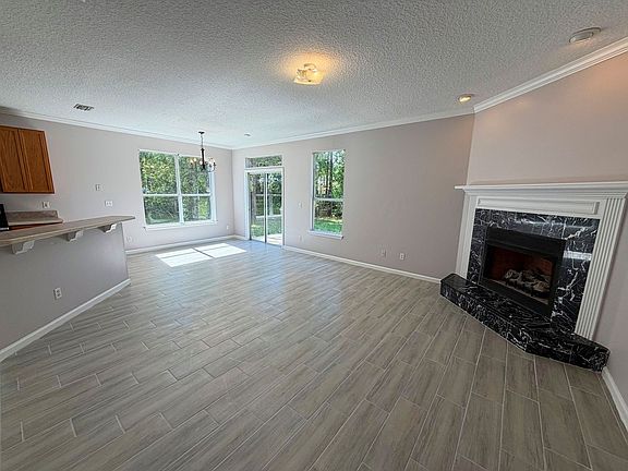 4th image of 10753 Long Cove Ct