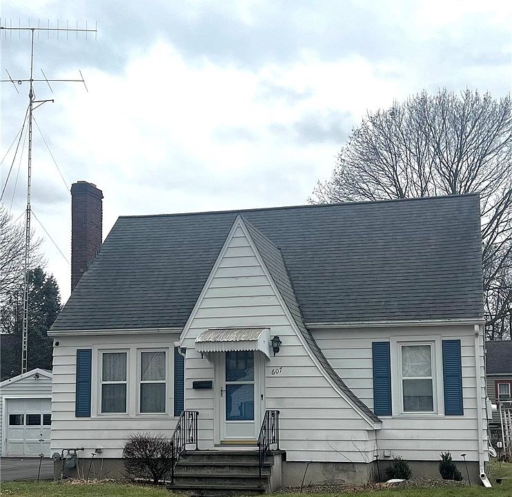 1st image of 607 Partridge St