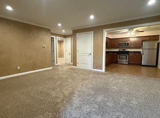 105 Floss Mar Ct, East Peoria, IL 61611