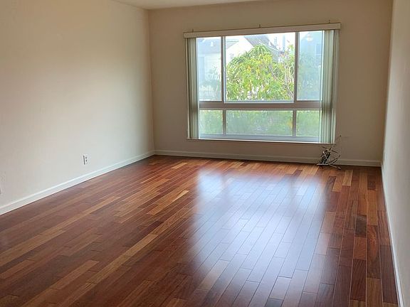 4th image of 1269 10th Ave