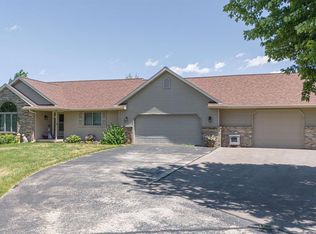 W972 James Ct, Brodhead, WI 53520