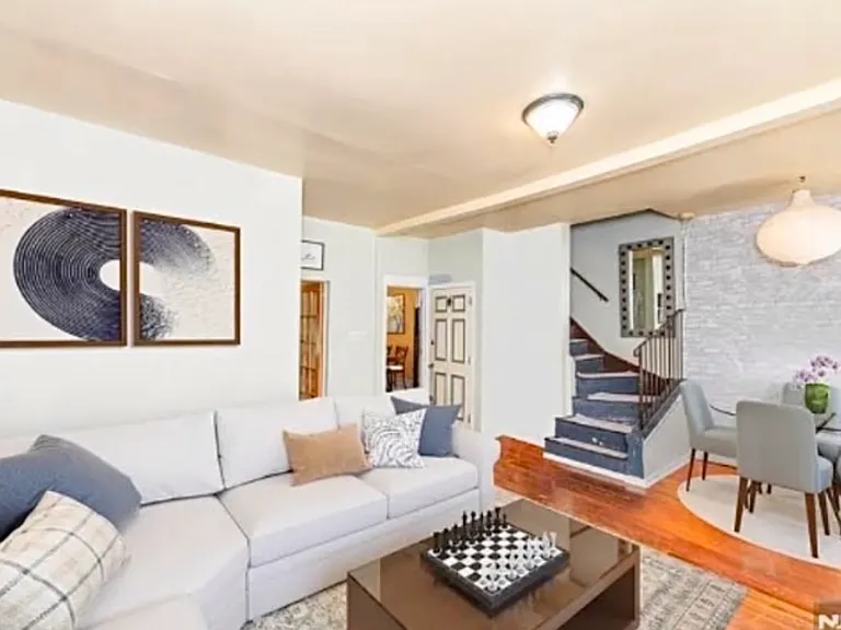45 Essex Ave #1 — Photo 5
