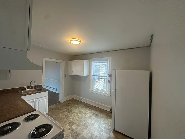 216 Beech Street — Photo 12