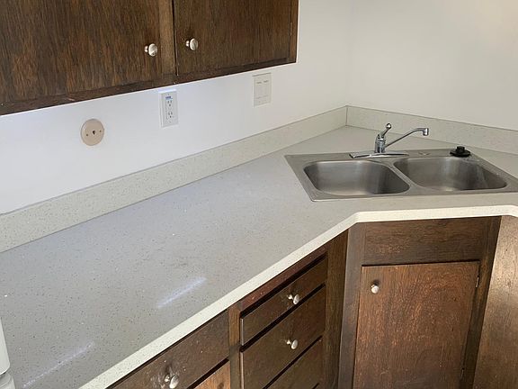4th image of 1729 Noranda Dr #2