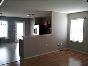 4th image of 18432 Great Valley Dr