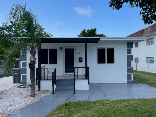 811 Bayberry Drive, Lake Park, FL 33403