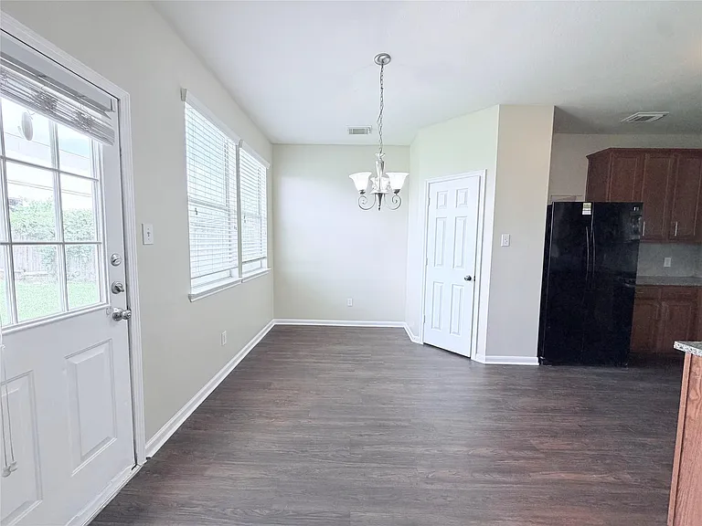 7403 Bering Landing Dr — Photo 23