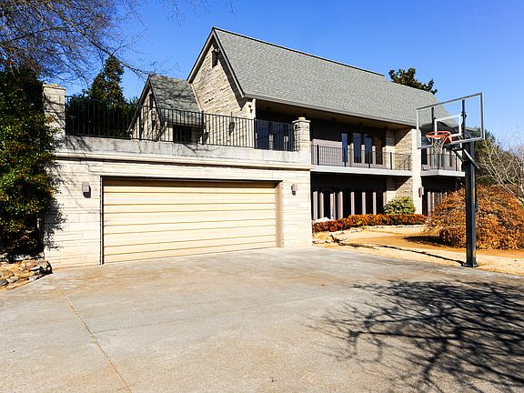 5th image of 1314 Turnberry Ln