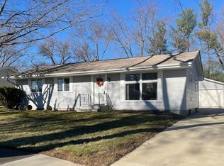 4804 Mohawk Rd, Rockford, IL 61107