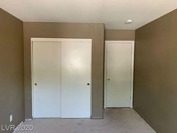 3rd image of 5652 Great Eagle Ct
