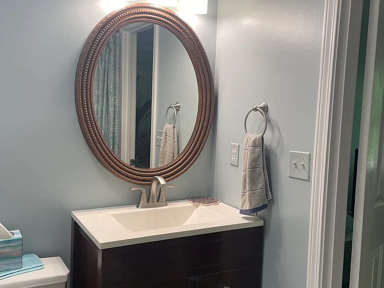 1655 Ashwood Ln — Photo 10