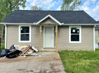 104 Charlotte Rd, Clarksville, TN 37040