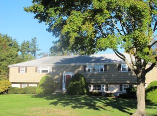 488 Great Rd APT 2L, Acton, MA 01720