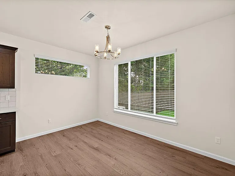 15851 Woodland Ct SE — Photo 12