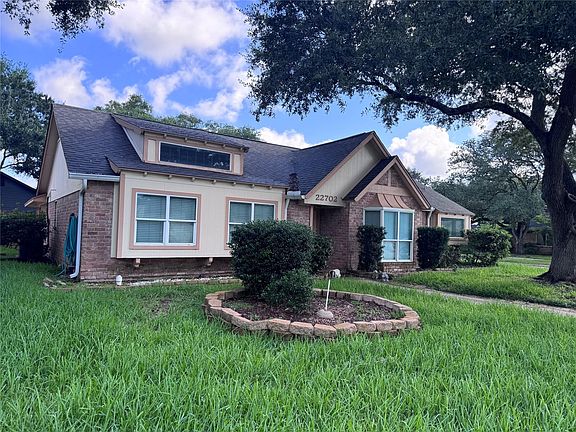 2nd image of 22702 Indian Ridge Dr