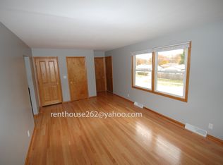 3131 Buckingham Dr, Sturtevant, WI 53177