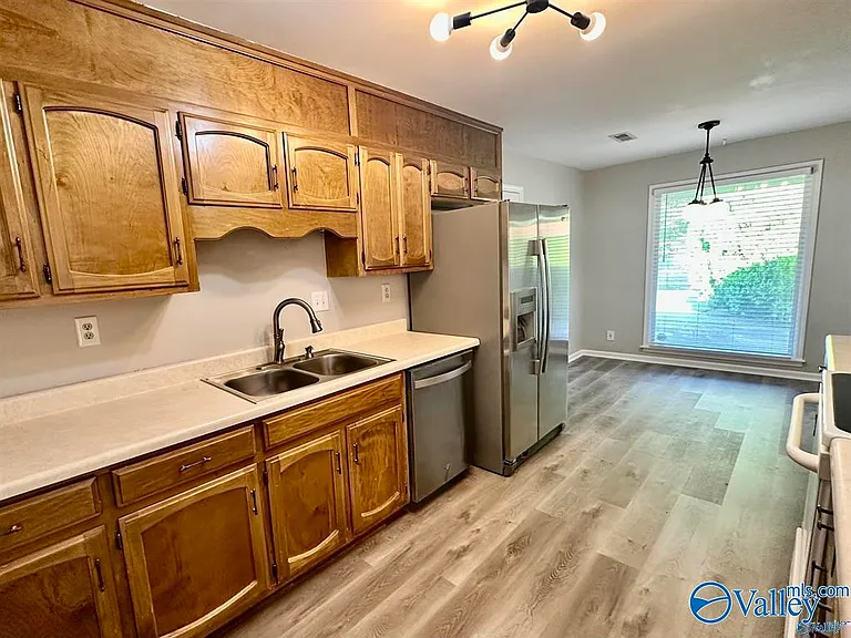 7520 Clubfield Dr SW — Photo 5