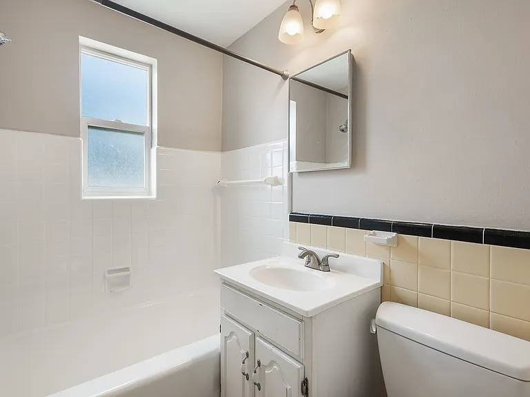 Cherry Street Townhomes — Photo 34