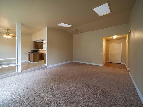 5th image of 3629 Silverwood St
