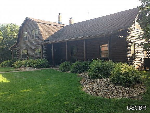 3rd image of 8 Timberlane Dr