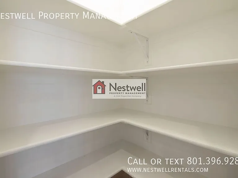 3728 S 3300 W — Photo 6