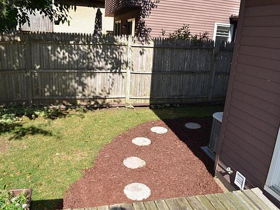 4th image of 1607 Diamond Ct NE