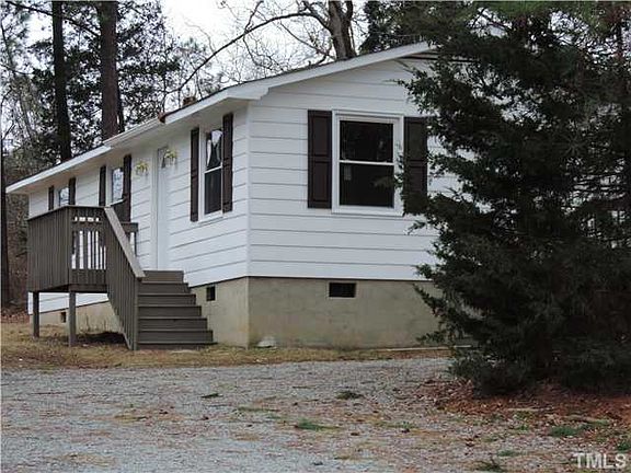 4th image of 2946 Carolyn Dr